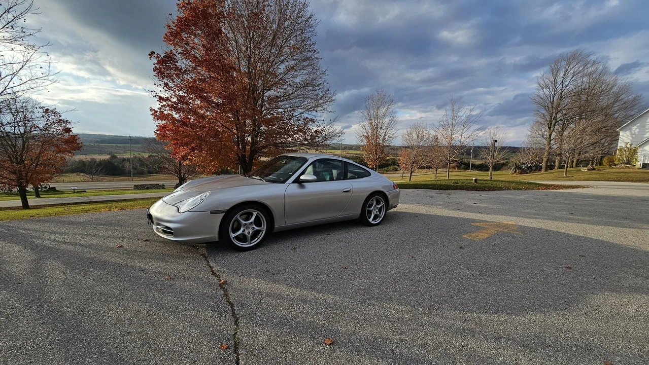 2003 Porsche 996 Carrera - Image 2 of 31