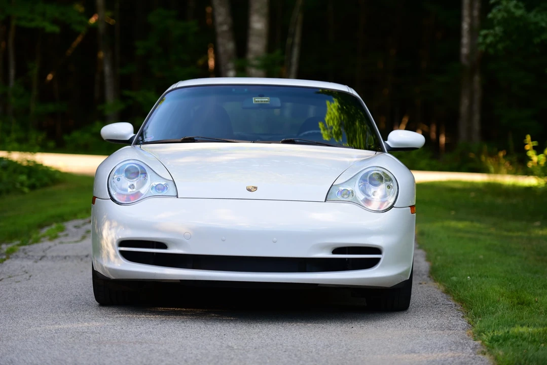 2003 Porsche 996 Carrera - Image 5 of 31