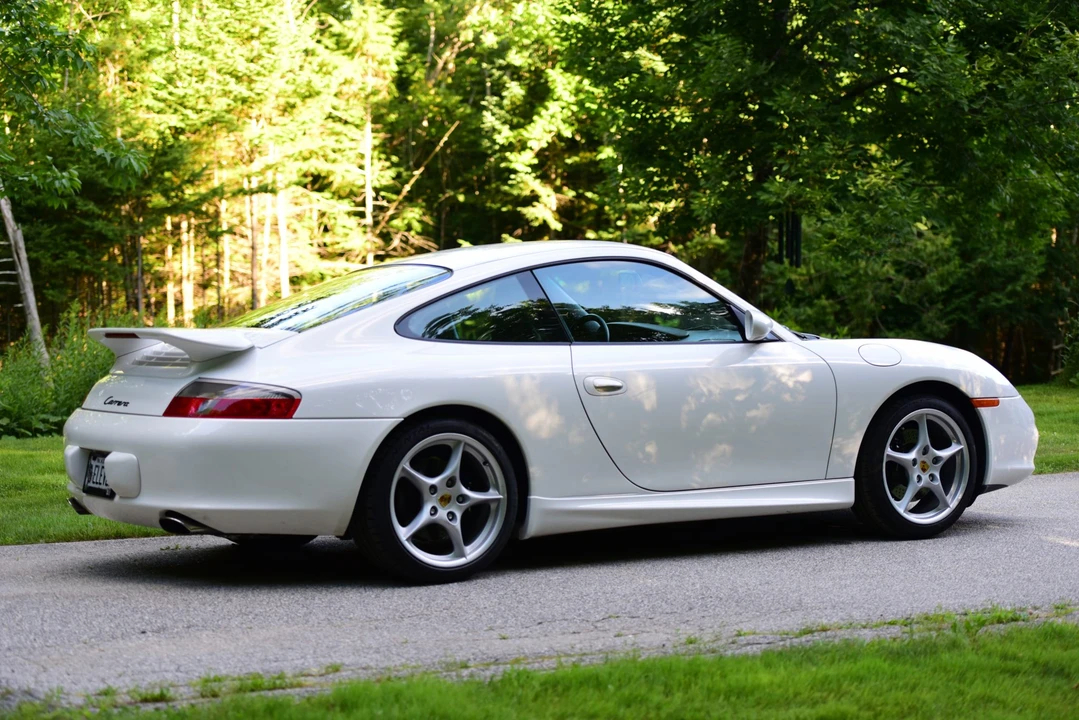 2003 Porsche 996 Carrera - Image 13 of 31