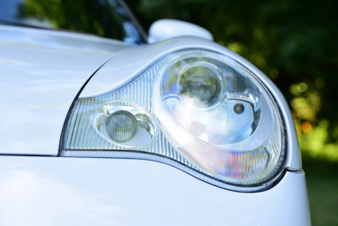 2003 Porsche 996 Carrera - Image 24 of 31