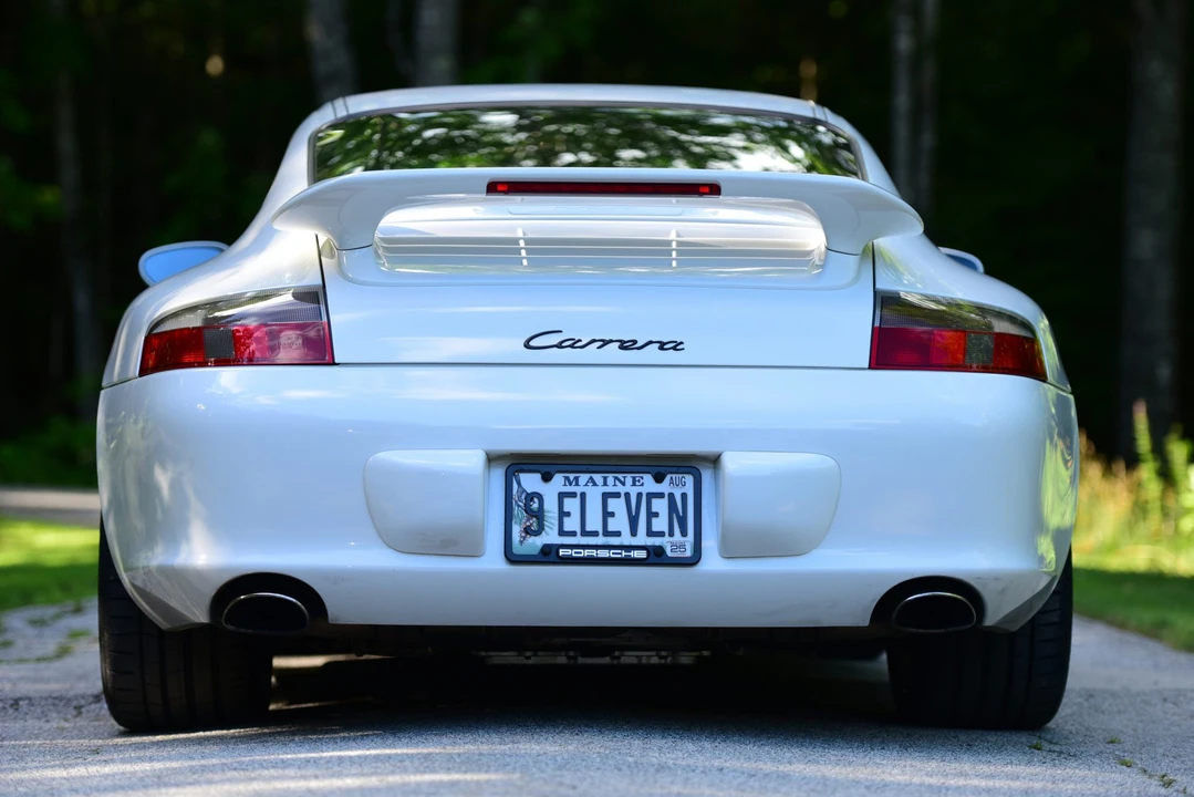2003 Porsche 996 Carrera - Image 12 of 31