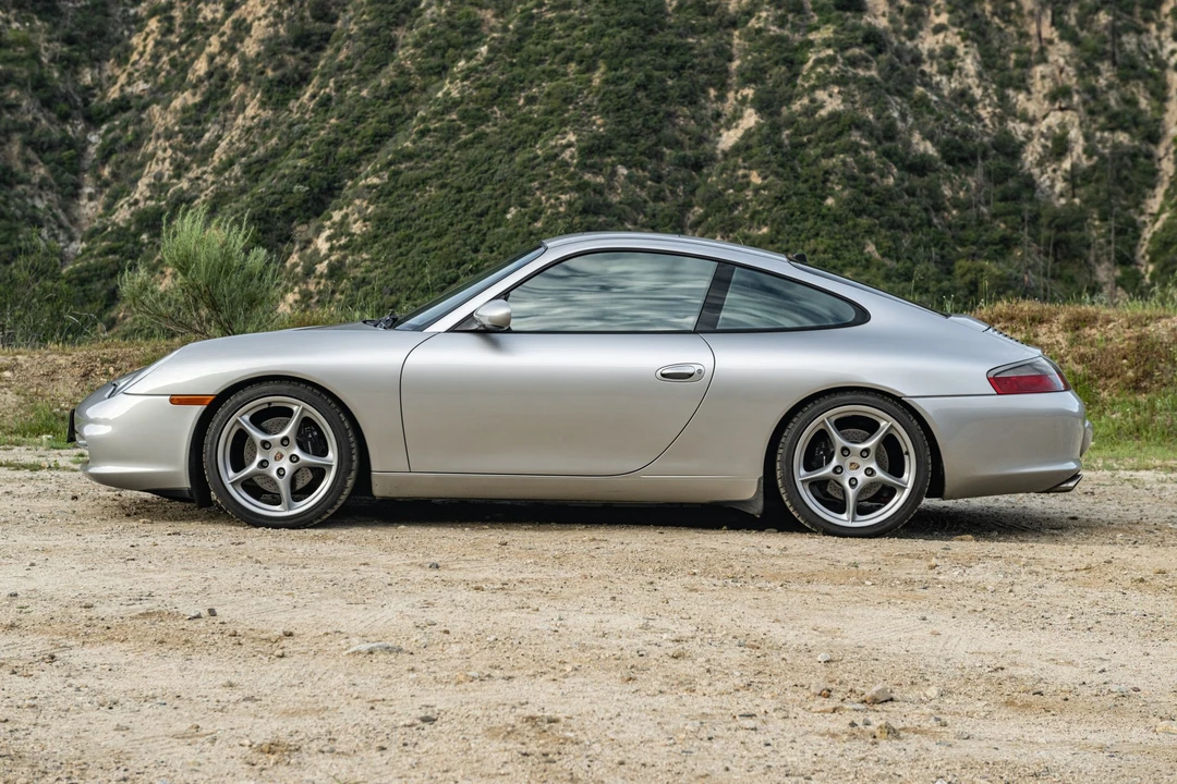 2003 Porsche 996 Carrera - Image 9 of 31