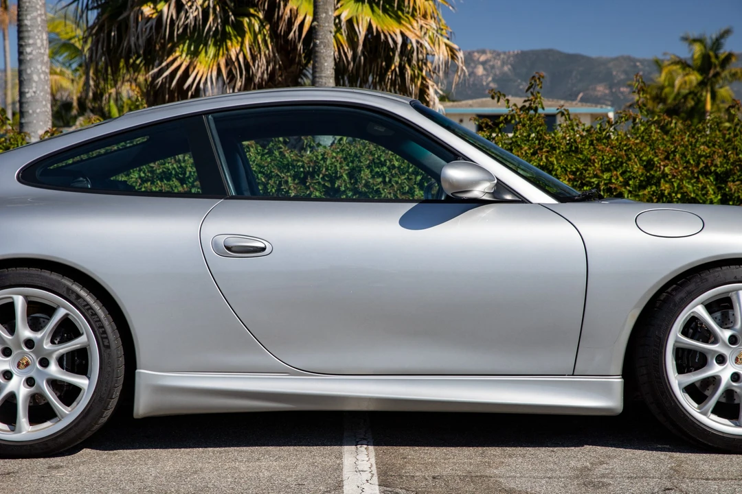 2003 Porsche 996 Carrera - Image 26 of 31