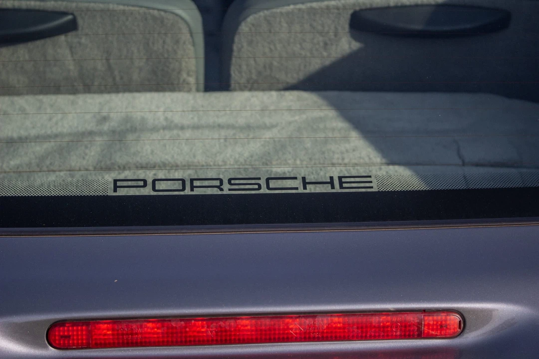 2003 Porsche 996 Carrera - Image 24 of 31