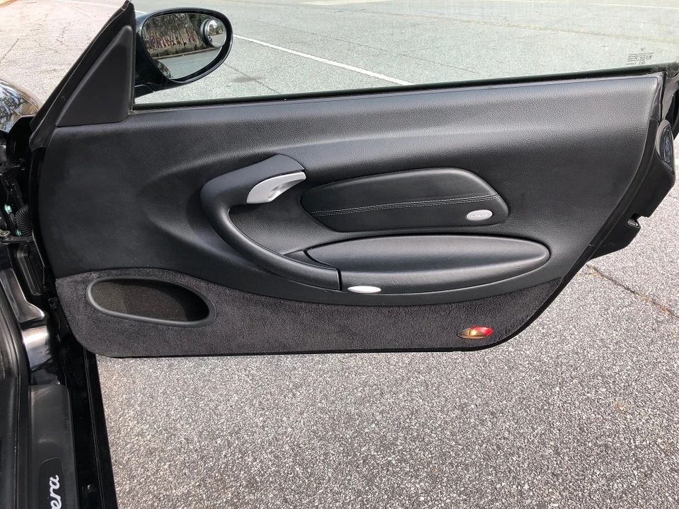 2003 Porsche 996 Carrera - Image 12 of 31