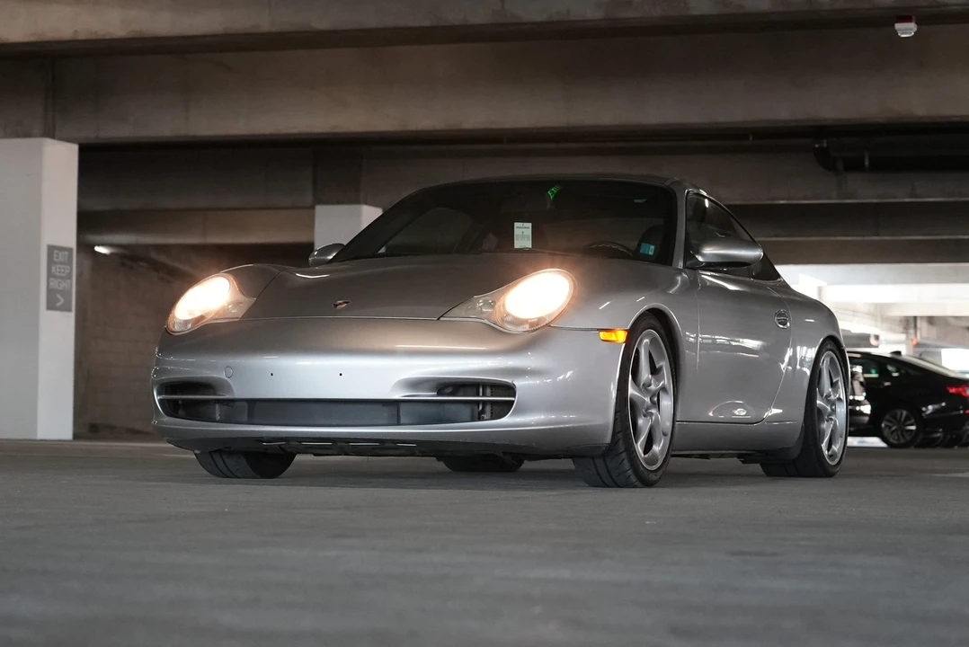 2003 Porsche 996 Carrera - Image 18 of 31