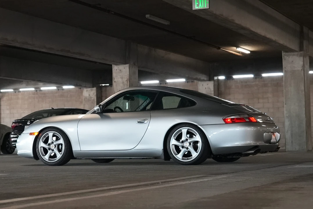 2003 Porsche 996 Carrera - Image 13 of 31