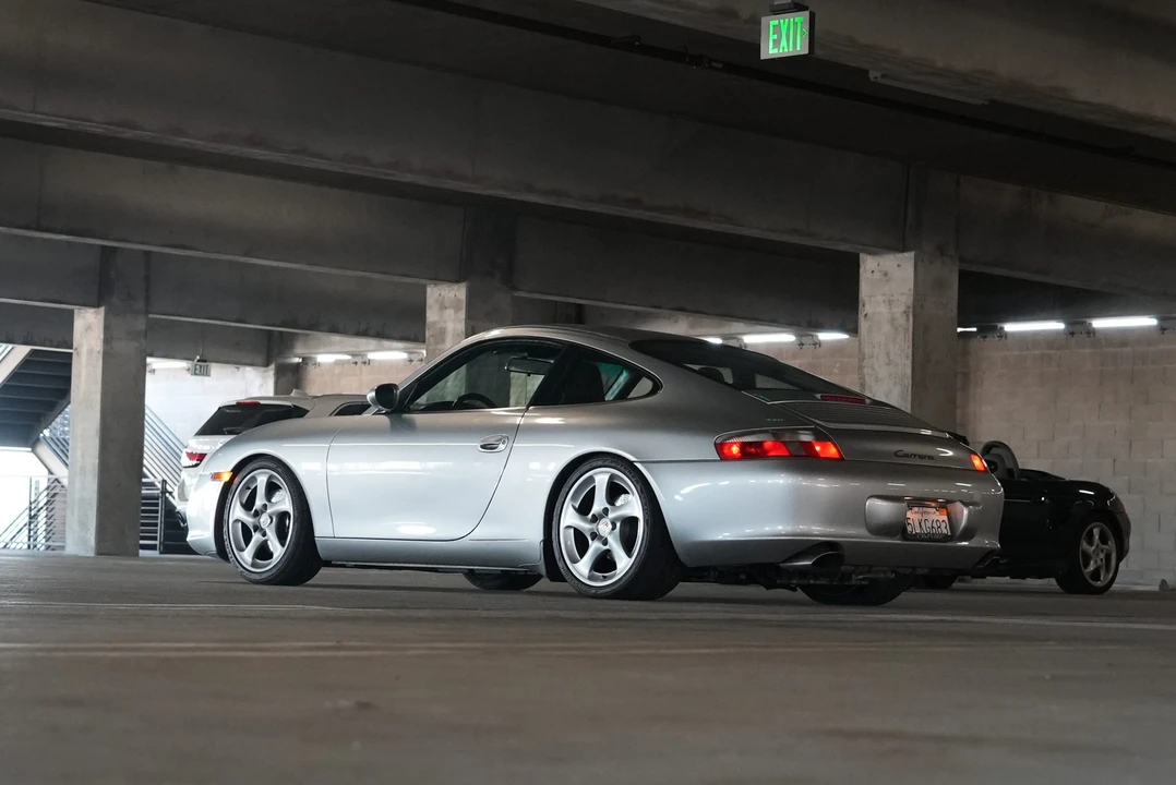 2003 Porsche 996 Carrera - Image 12 of 31