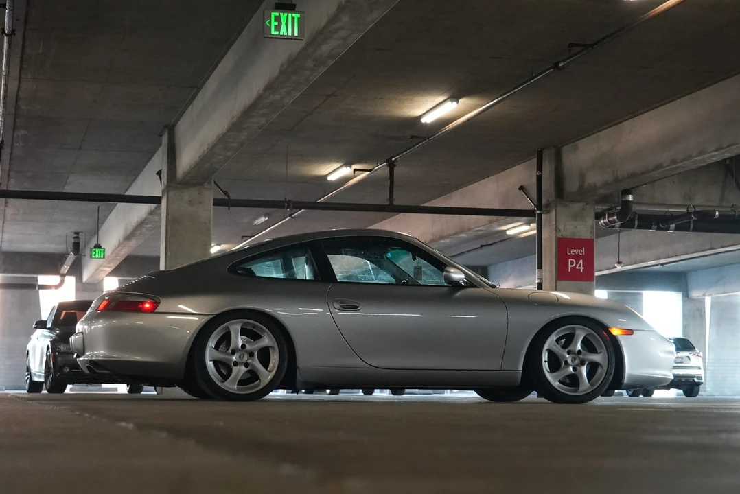 2003 Porsche 996 Carrera - Image 7 of 31