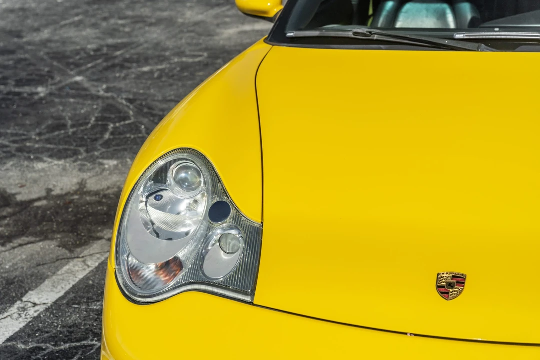 2003 Porsche 996 Carrera - Image 16 of 31