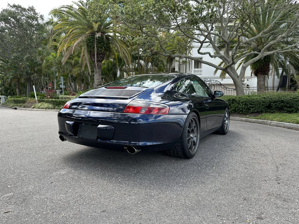2003 Porsche 996 Carrera - Image 9 of 31
