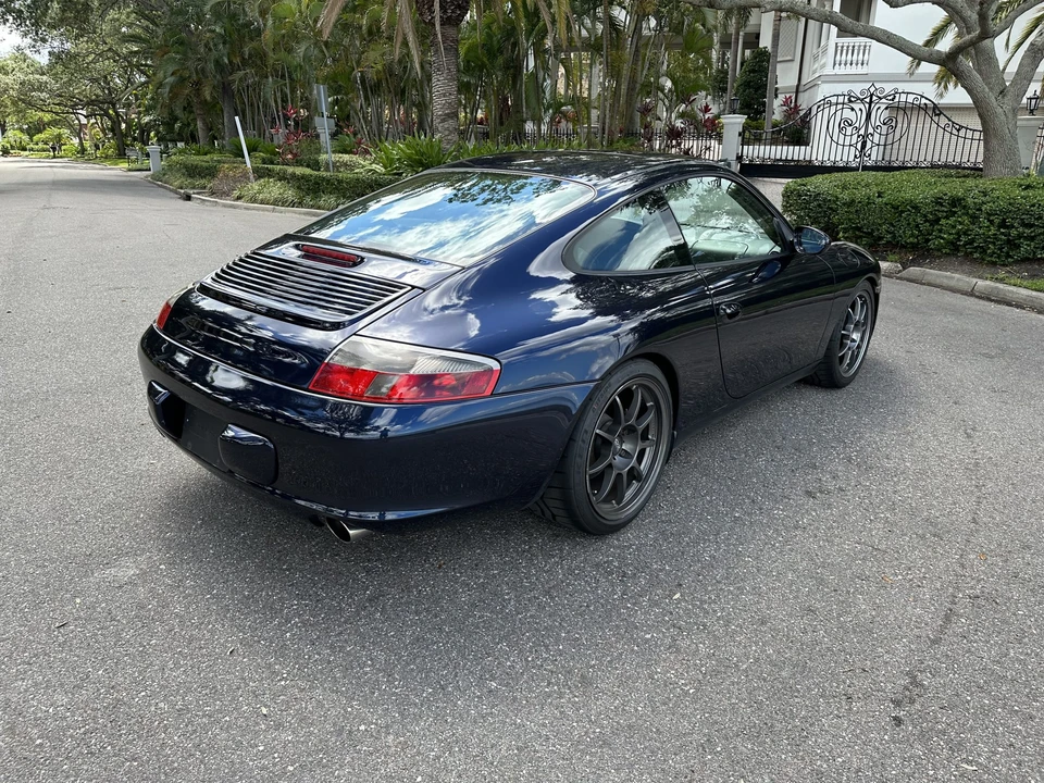2003 Porsche 996 Carrera - Image 10 of 31