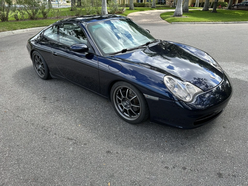 2003 Porsche 996 Carrera - Image 13 of 31