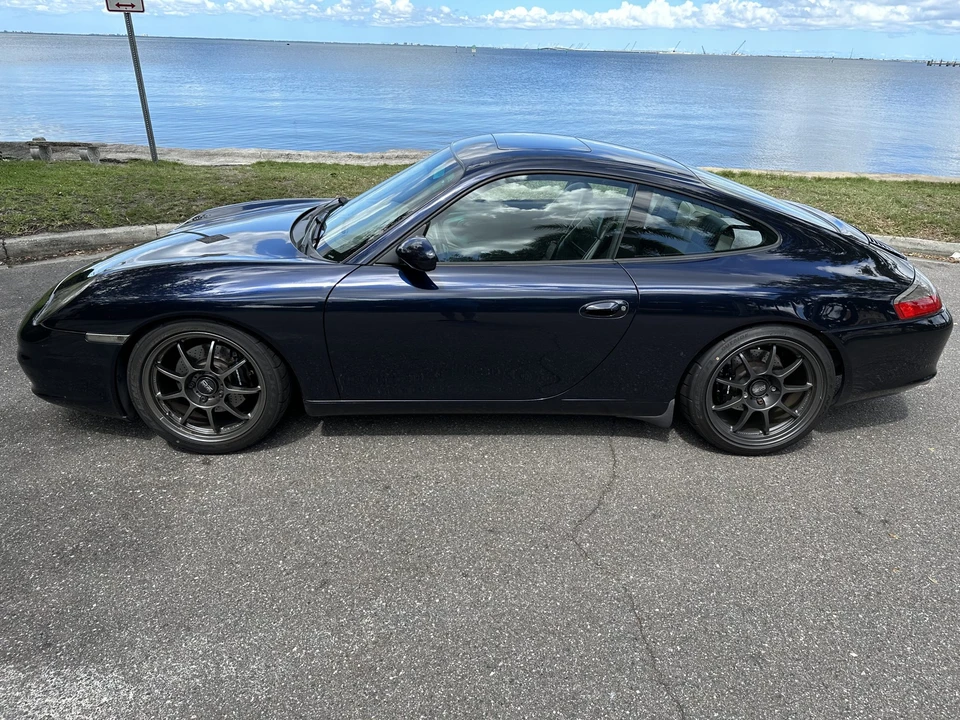 2003 Porsche 996 Carrera - Image 5 of 31