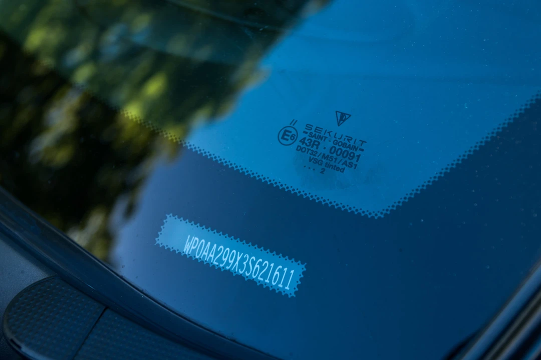 2003 Porsche 996 Carrera - Image 31 of 31