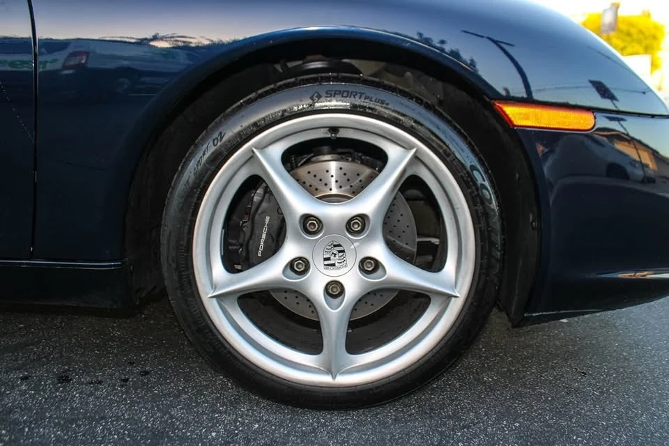 2003 Porsche 996 Carrera - Image 11 of 20
