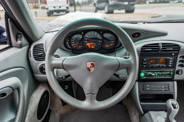 2003 Porsche 996 Carrera - Image 21 of 31