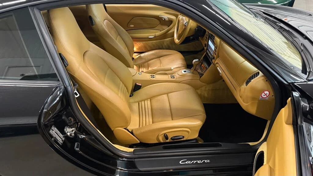 2003 Porsche 996 Carrera - Image 28 of 31