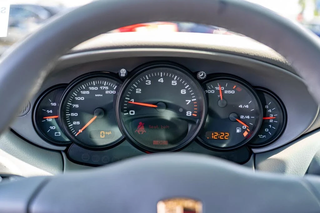2003 Porsche 996 Carrera - Image 25 of 31