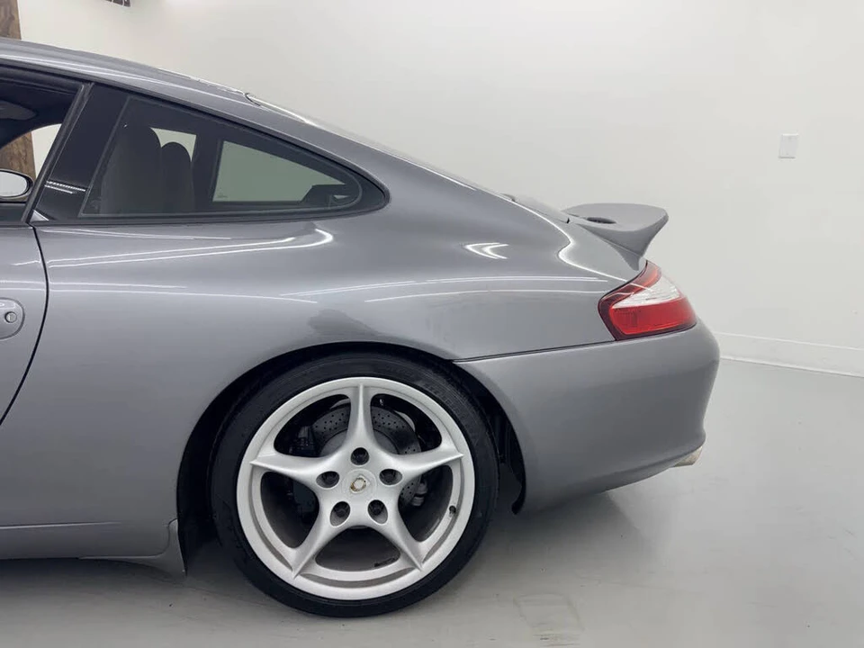 2003 Porsche 996 Carrera - Image 10 of 31