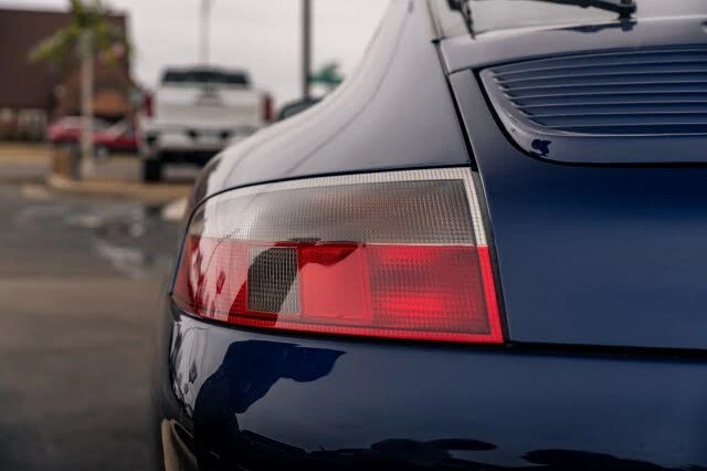 2003 Porsche 996 Carrera - Image 11 of 31