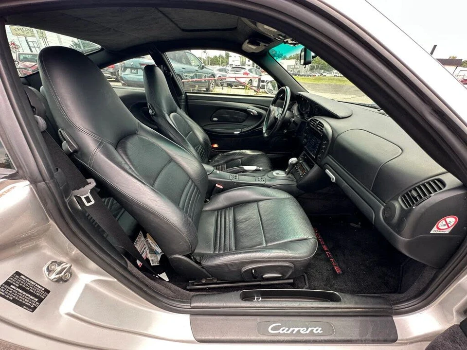 2003 Porsche 996 Carrera - Image 10 of 31