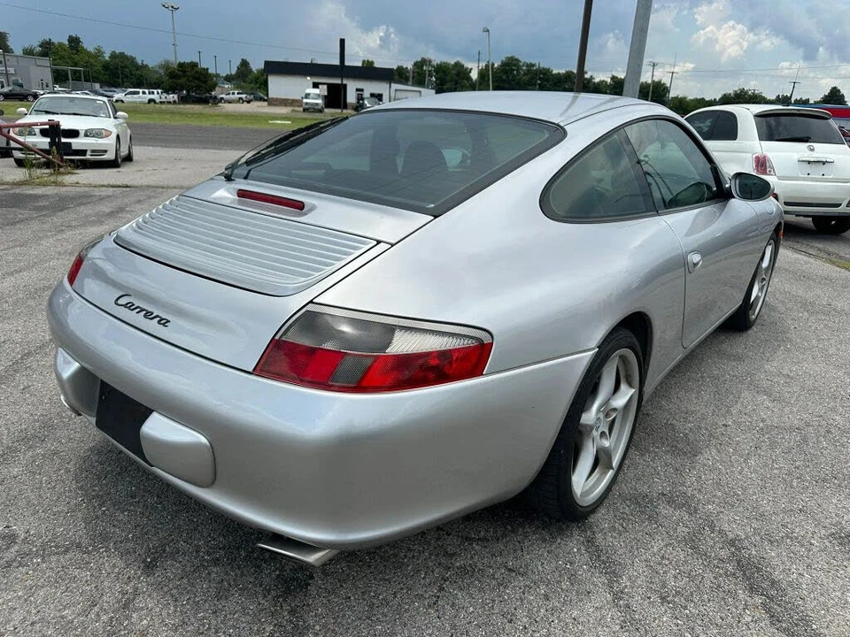 2003 Porsche 996 Carrera - Image 25 of 31