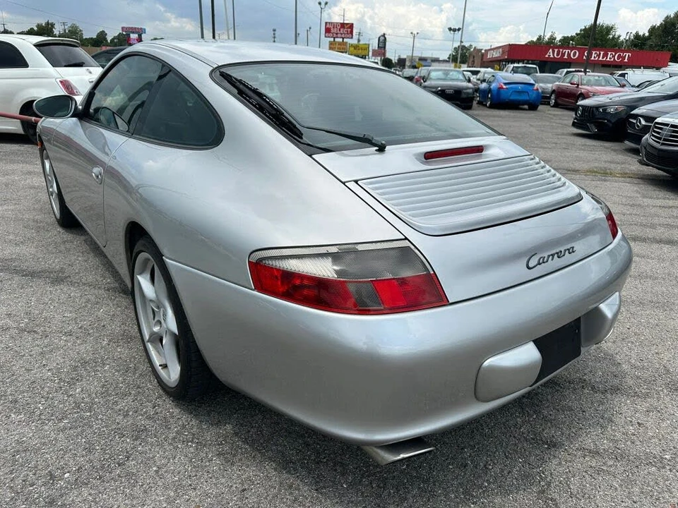 2003 Porsche 996 Carrera - Image 27 of 31