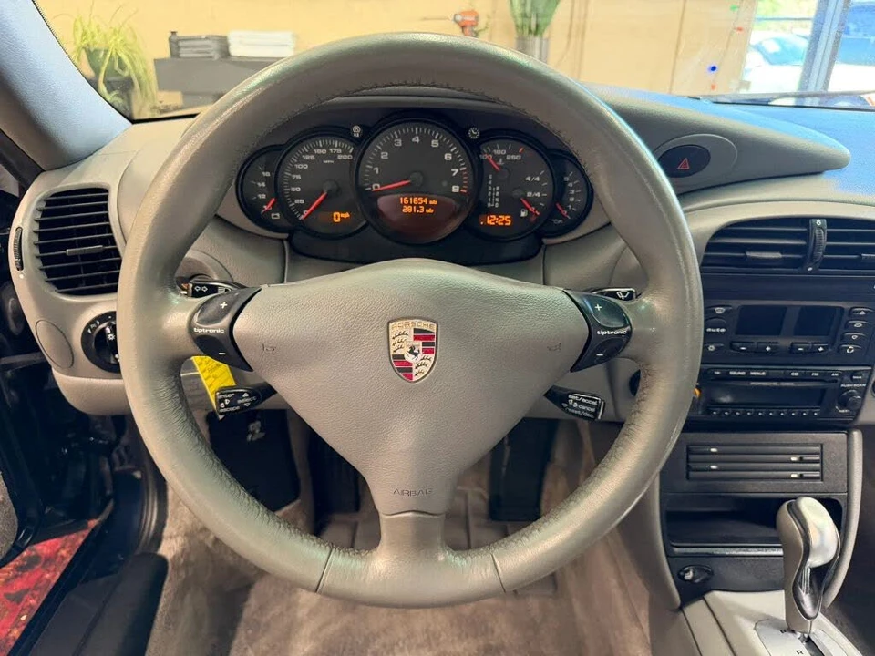2003 Porsche 996 Carrera - Image 13 of 18