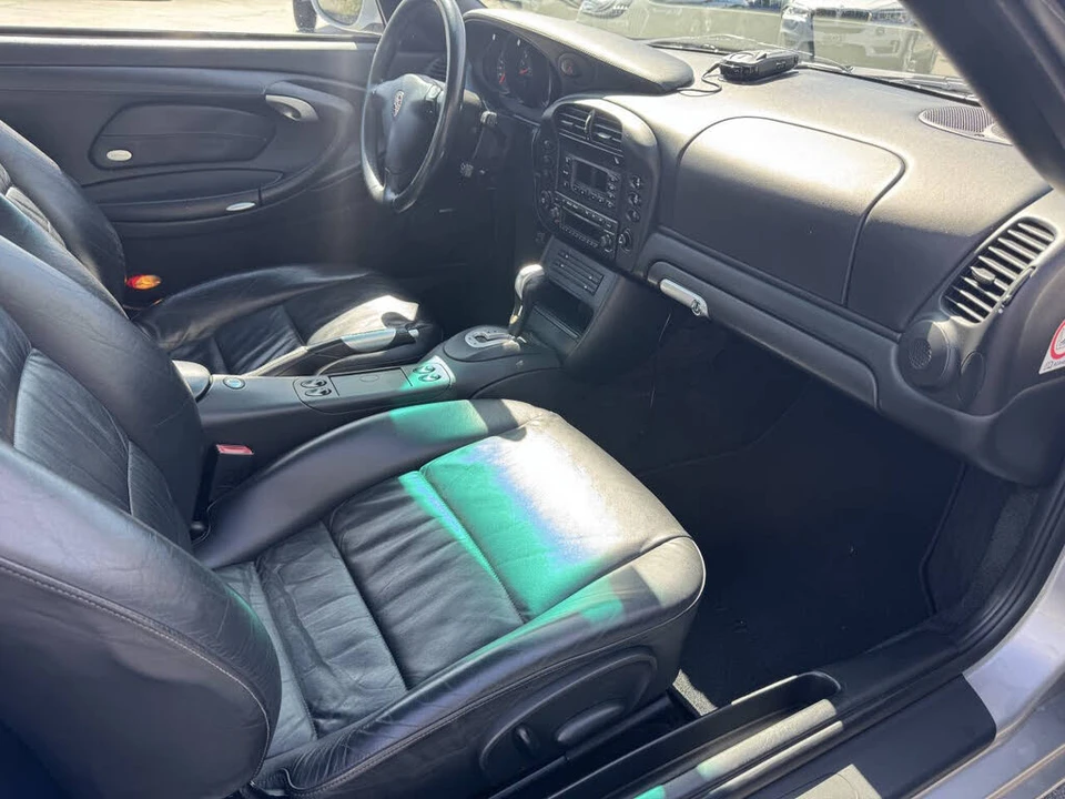 2003 Porsche 996 Carrera - Image 10 of 16