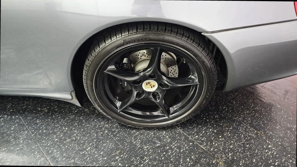 2003 Porsche 996 Carrera - Image 25 of 31