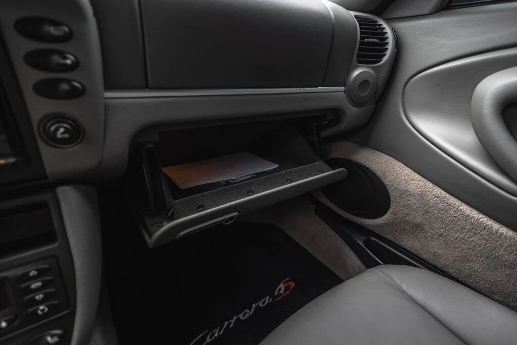2003 Porsche 996 Carrera - Image 31 of 31