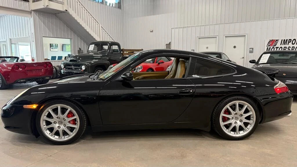 2003 Porsche 996 Carrera - Image 5 of 31