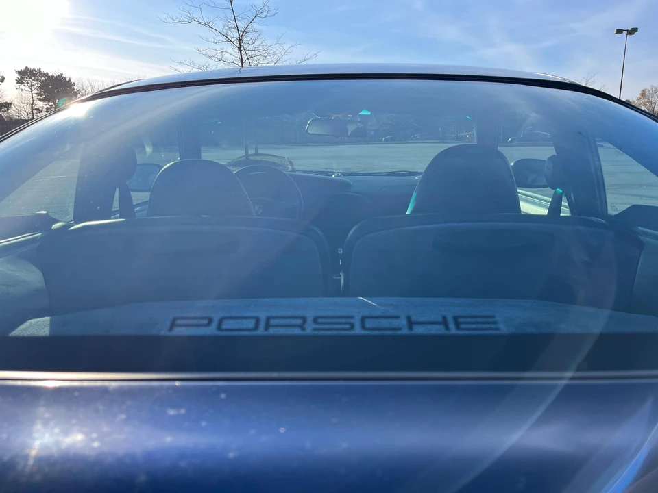 2003 Porsche 996 Carrera - Image 25 of 31