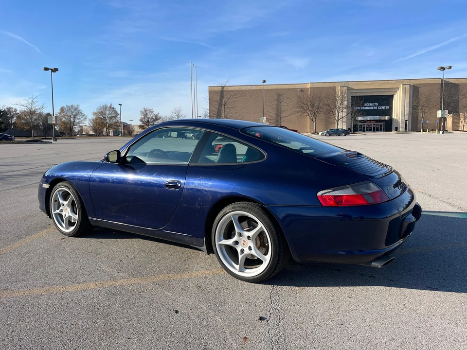 2003 Porsche 996 Carrera - Image 11 of 31