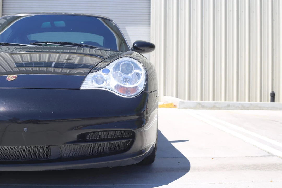 2003 Porsche 996 Carrera - Image 27 of 31