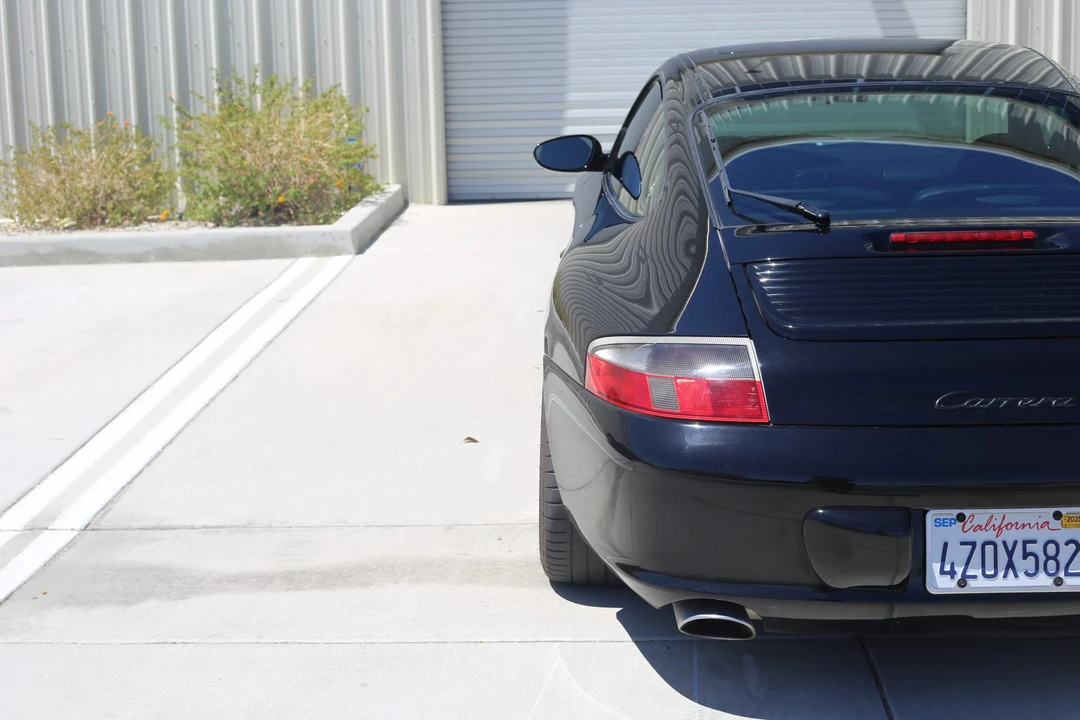 2003 Porsche 996 Carrera - Image 24 of 31