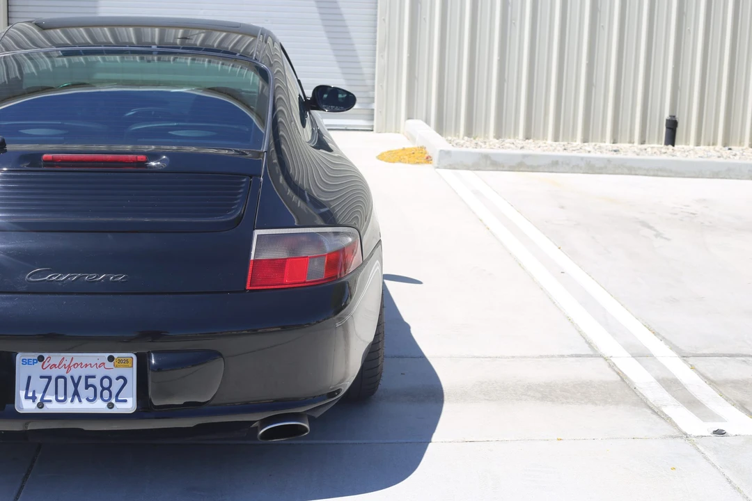 2003 Porsche 996 Carrera - Image 25 of 31