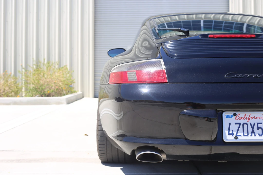 2003 Porsche 996 Carrera - Image 28 of 31