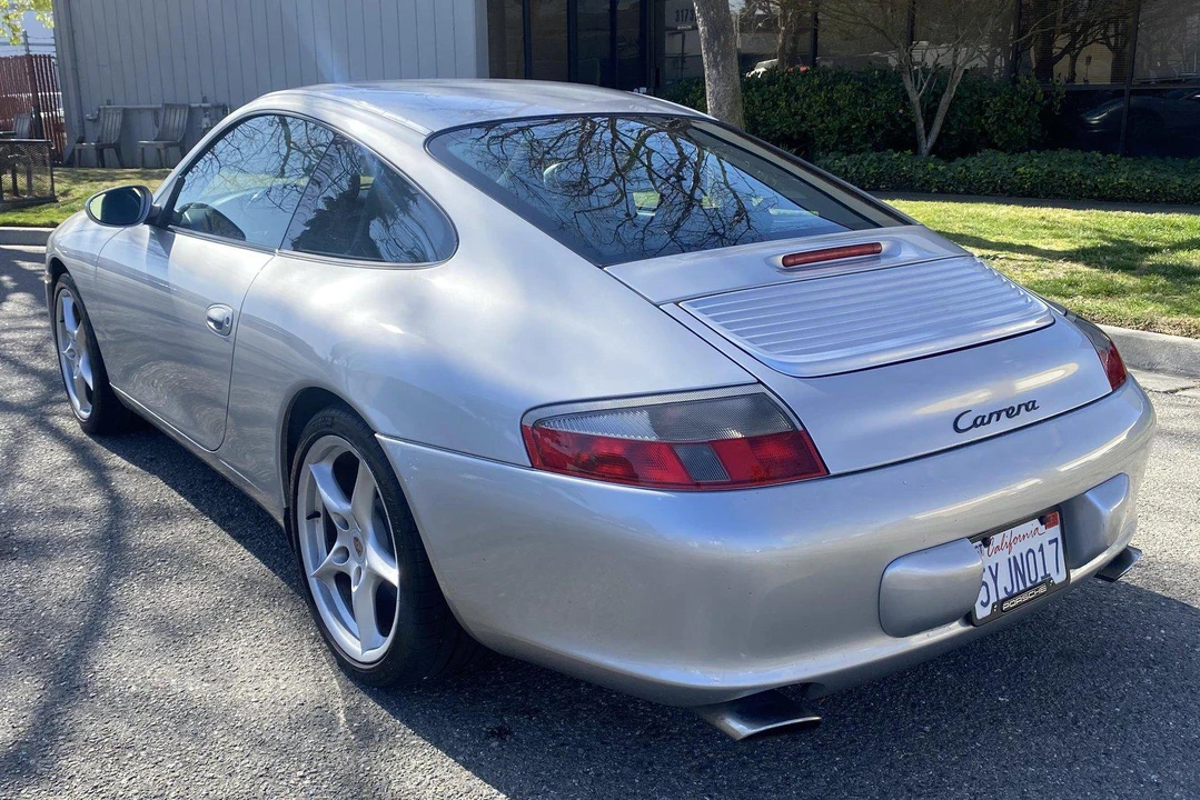 2003 Porsche 996 Carrera - Image 4 of 31