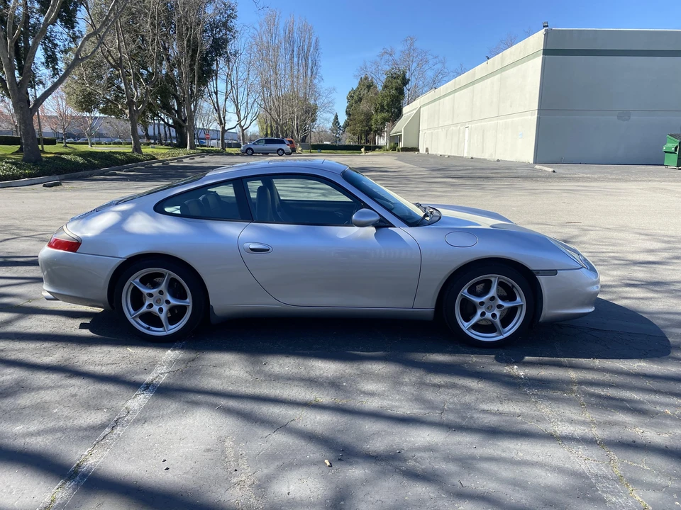 2003 Porsche 996 Carrera - Image 28 of 31