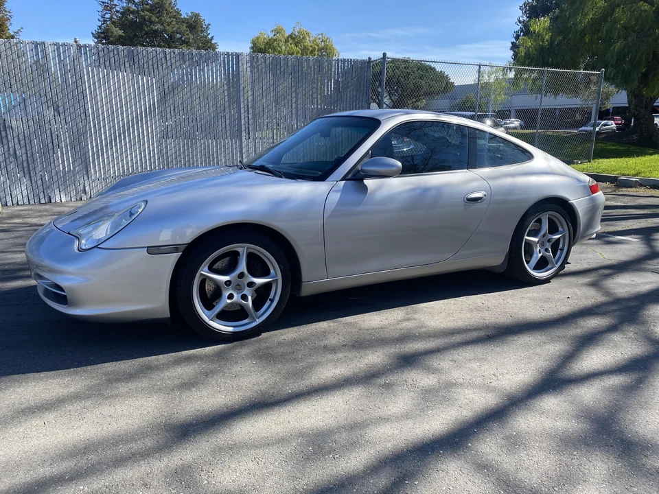 2003 Porsche 996 Carrera - Image 9 of 31