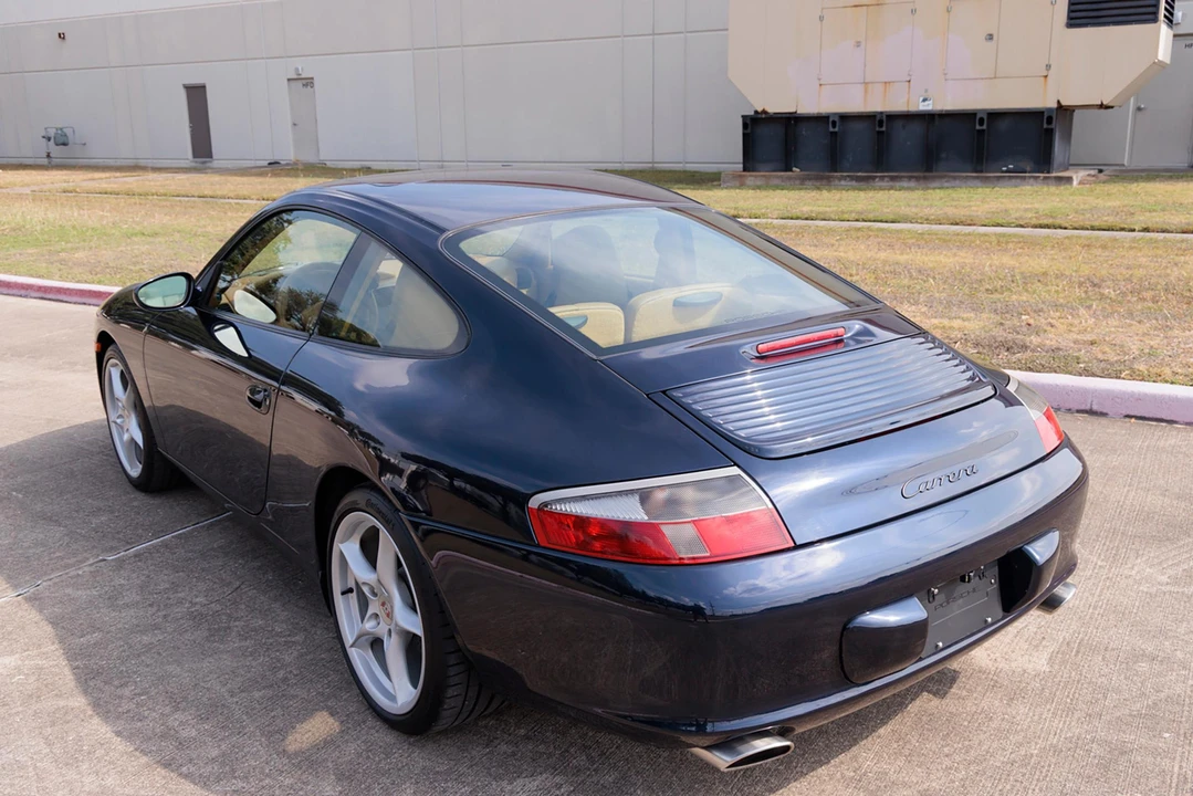 2003 Porsche 996 Carrera - Image 19 of 31