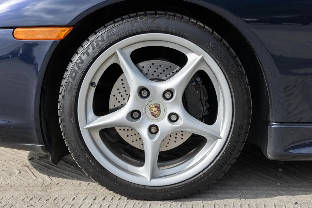 2003 Porsche 996 Carrera - Image 28 of 31