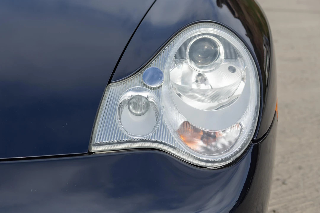 2003 Porsche 996 Carrera - Image 11 of 31