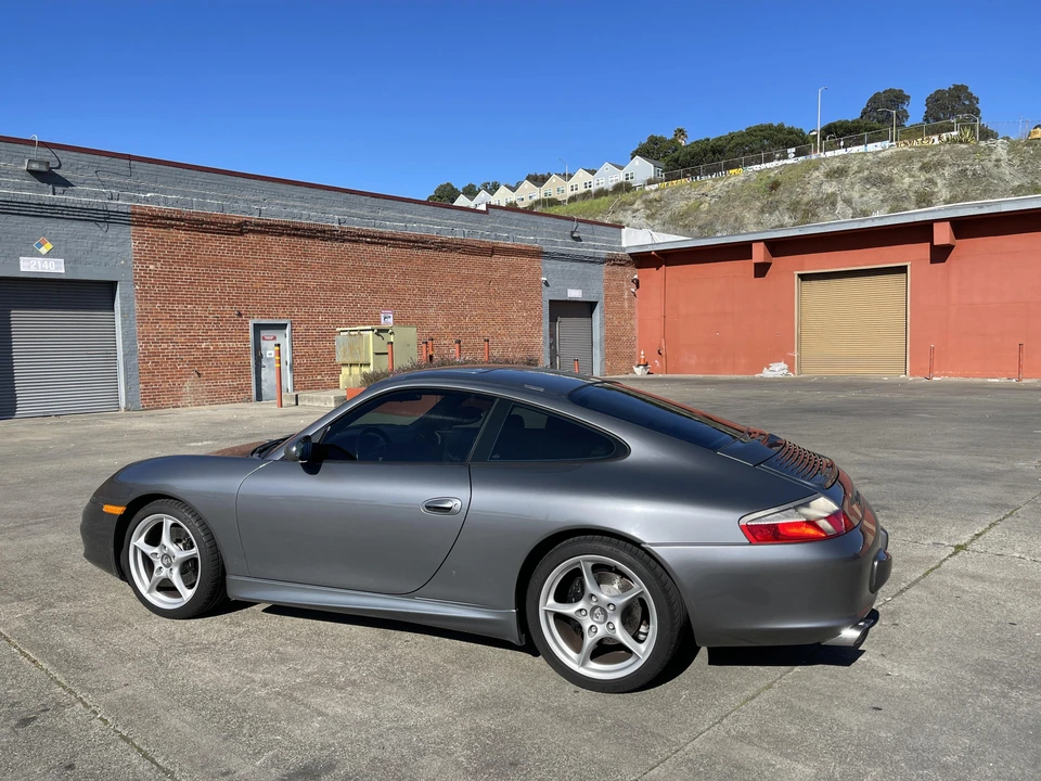 2003 Porsche 996 Carrera - Image 18 of 31