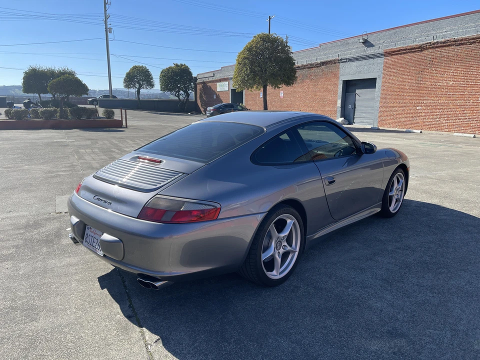 2003 Porsche 996 Carrera - Image 26 of 31