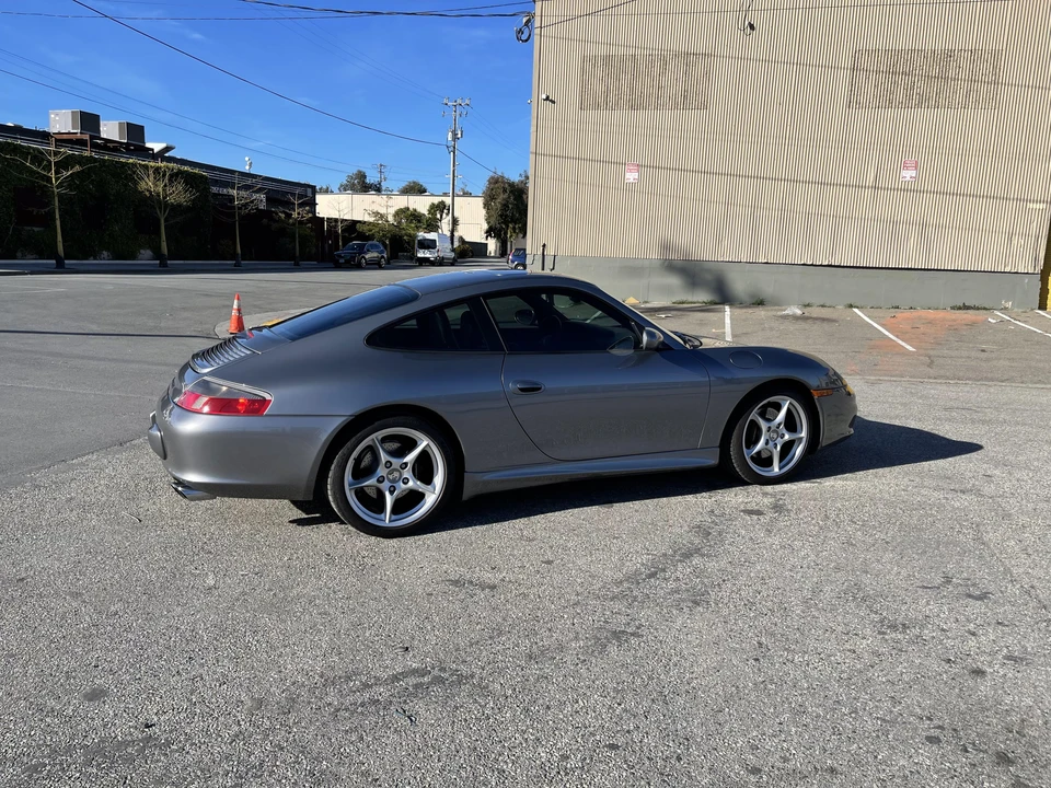 2003 Porsche 996 Carrera - Image 28 of 31