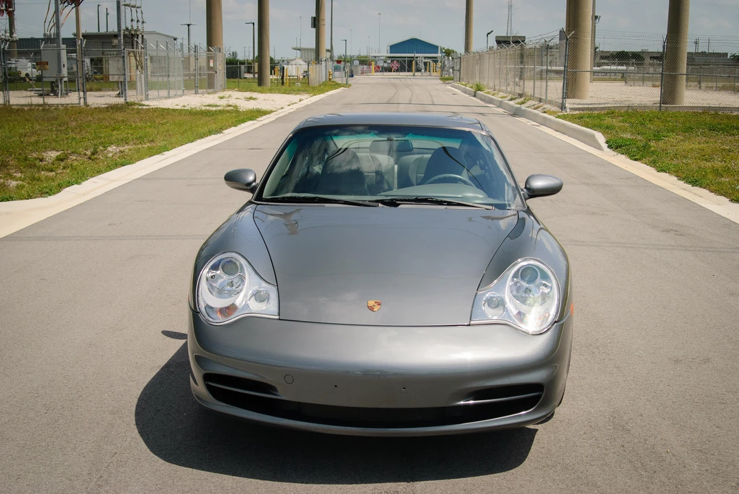 2003 Porsche 996 Carrera - Image 6 of 31