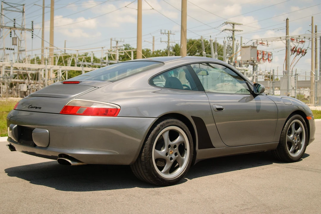 2003 Porsche 996 Carrera - Image 4 of 31